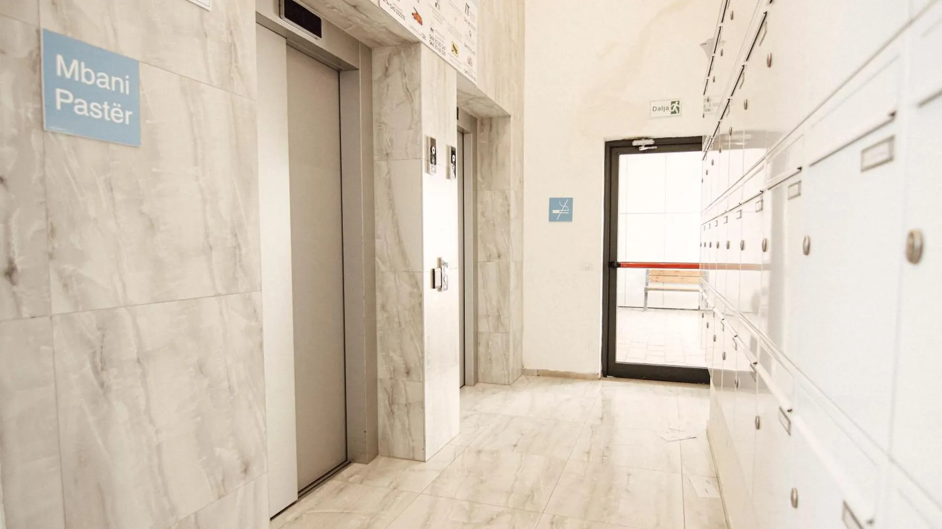 Helia Luxury Apartment New Boulevard Tirana Albanie