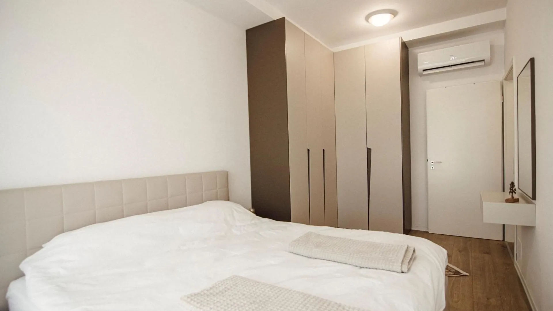 Helia Luxury Apartment New Boulevard Tirana